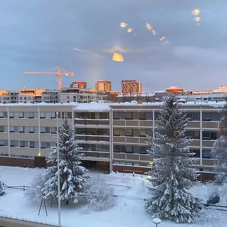 Tilava Majoitus 1-4 Hlo Huippupaikalla Parkkip. Apartment *