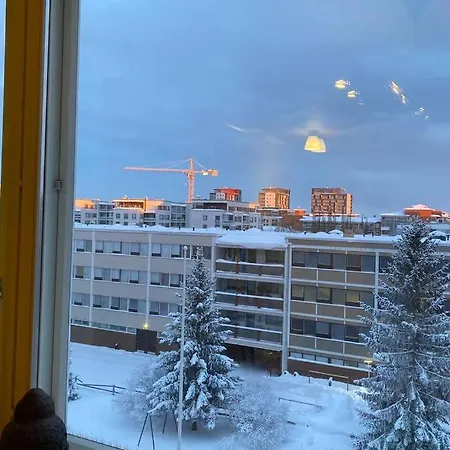 Tilava Majoitus 1-4 Hlo Huippupaikalla Parkkip. Apartment
