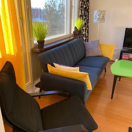 Tilava Majoitus 1-4 Hlo Huippupaikalla Parkkip. Apartment